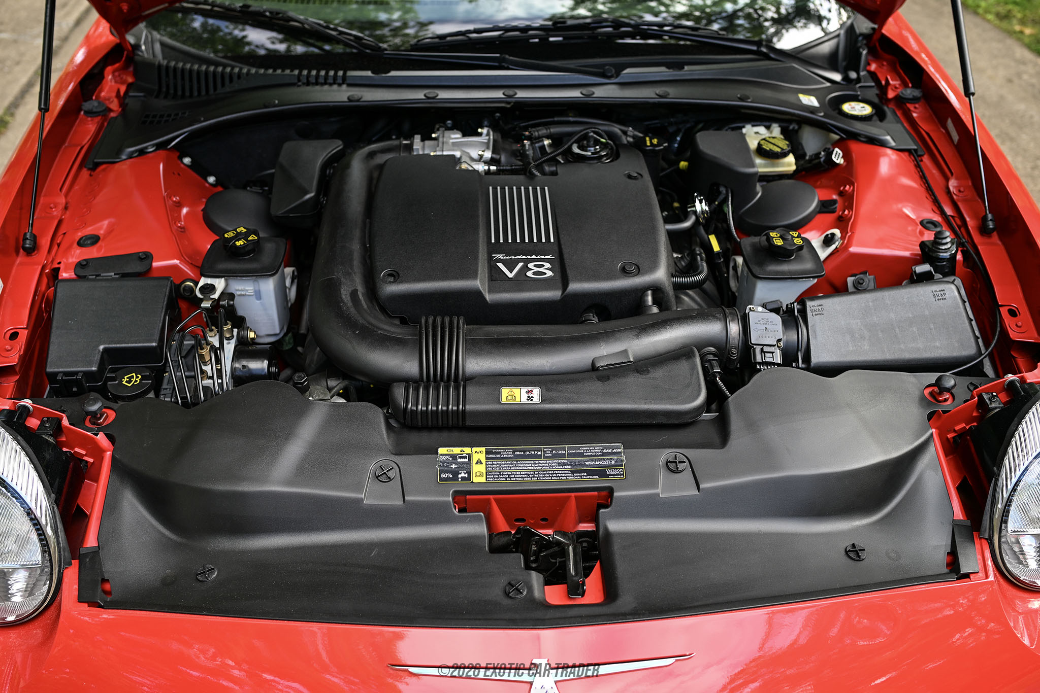 2002 Ford Thunderbird - Engine Photo