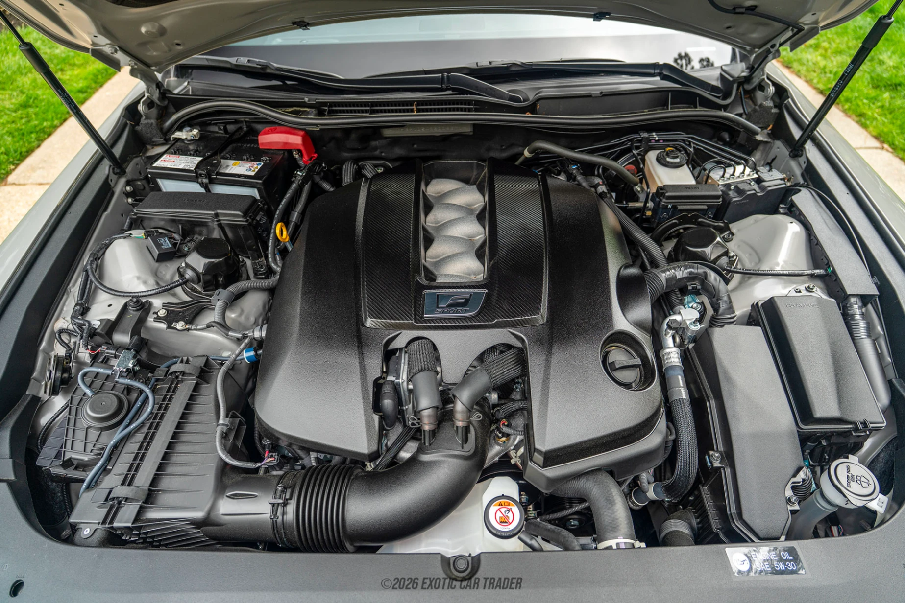 2025 Lexus IS - Engine Photo