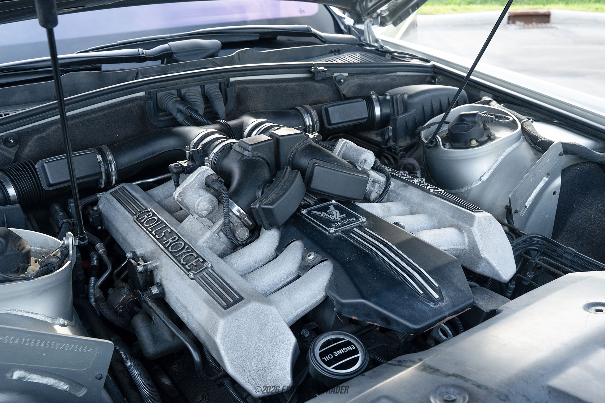 2005 Rolls-Royce Phantom - Engine Photo