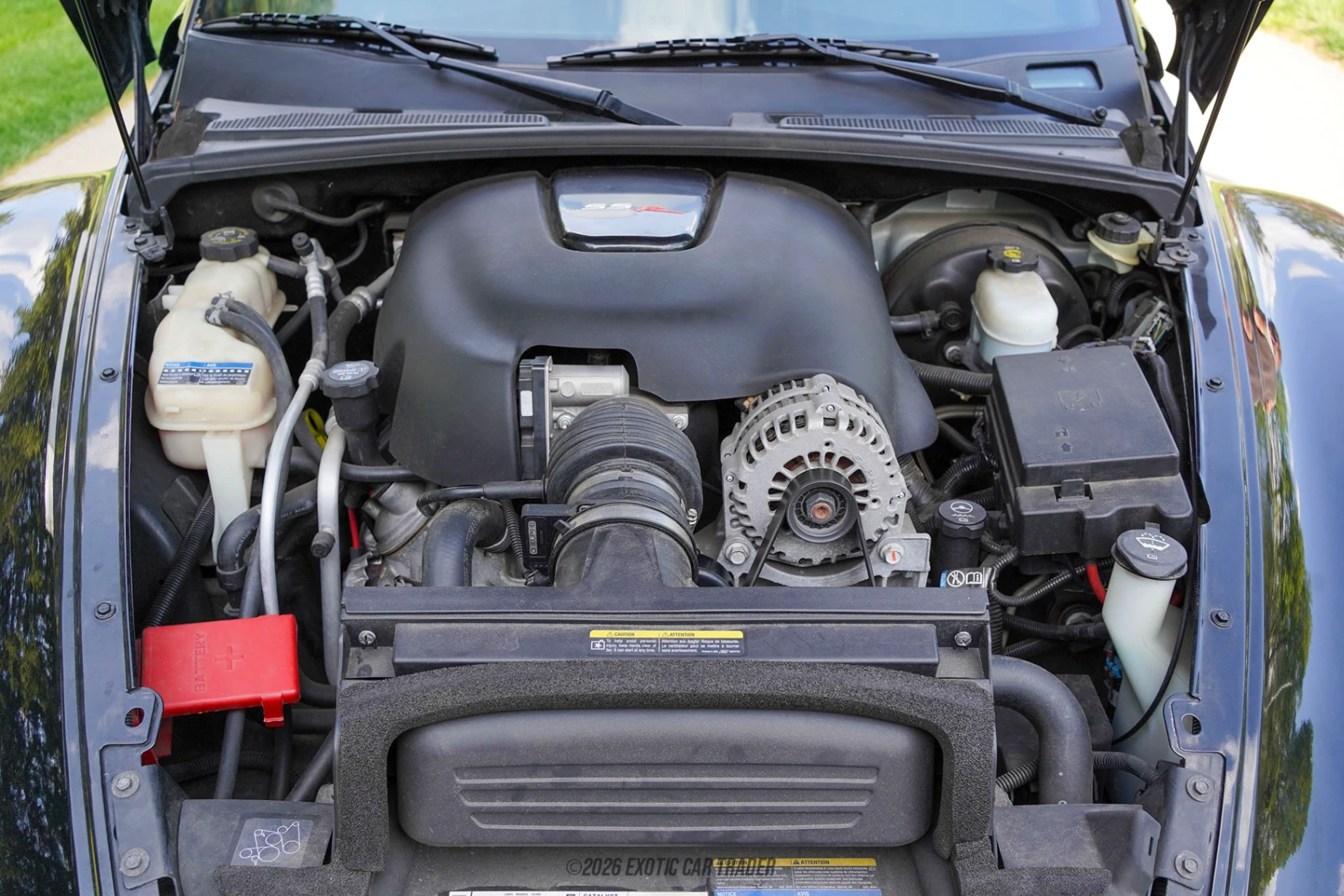 2005 Chevrolet SSR - Engine Photo