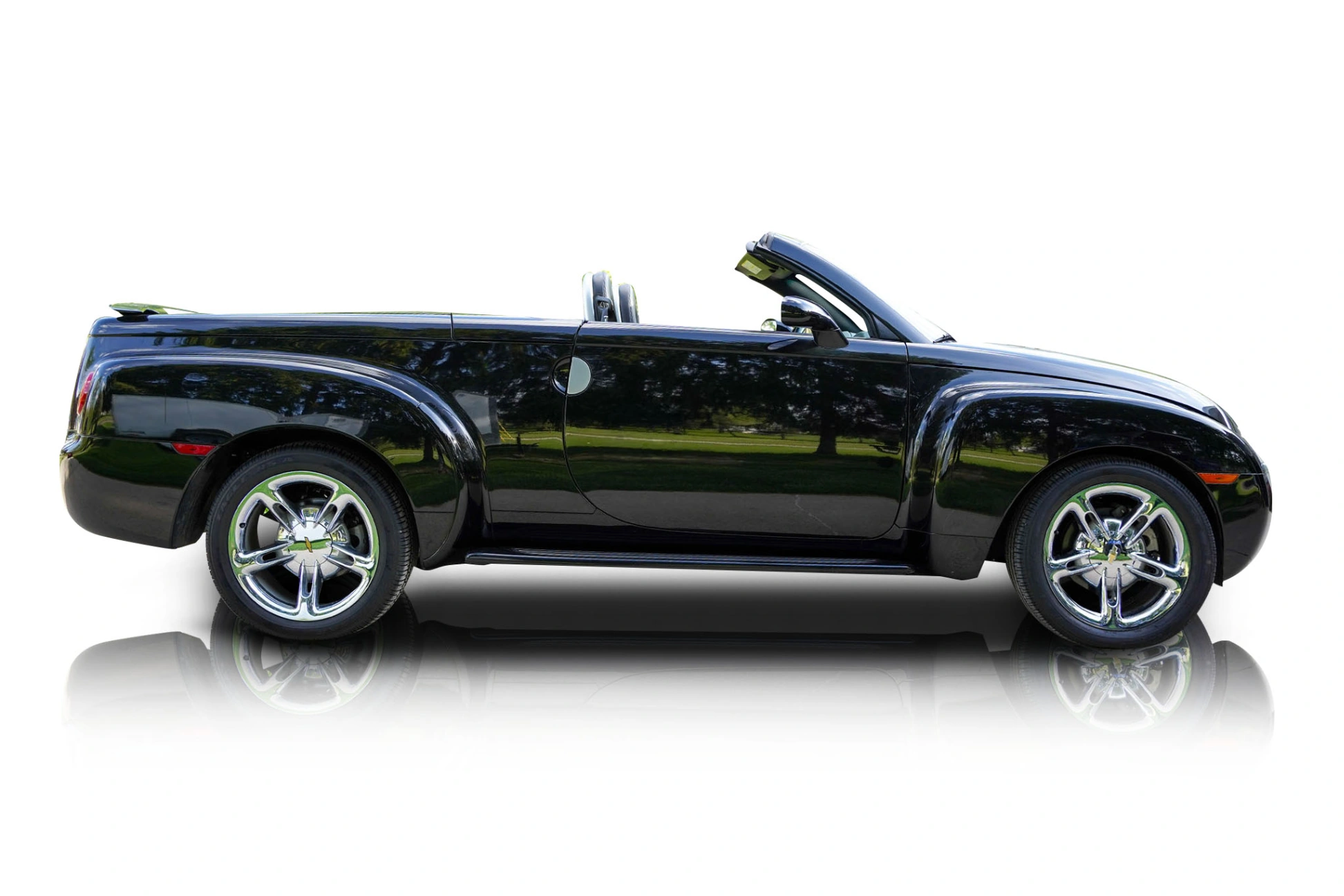 2005 Chevrolet SSR - Passenger side