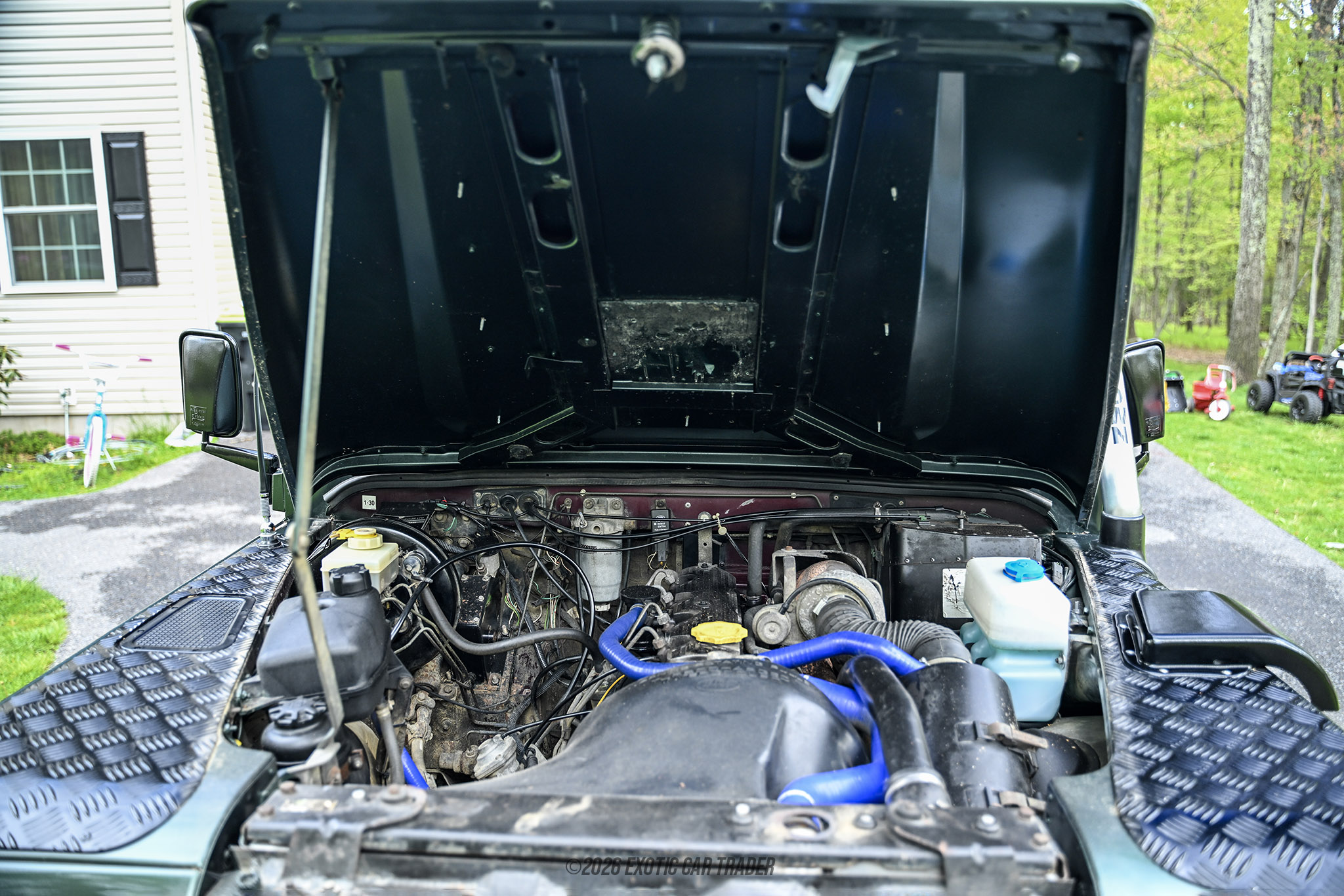 1994 Land Rover Defender 90 - Engine Photo