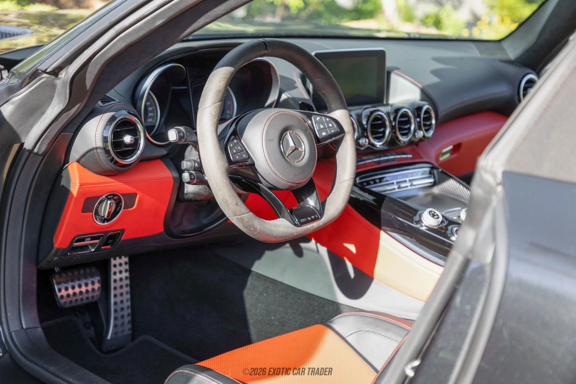 2018 Mercedes-Benz AMG GT C - Interior Photo