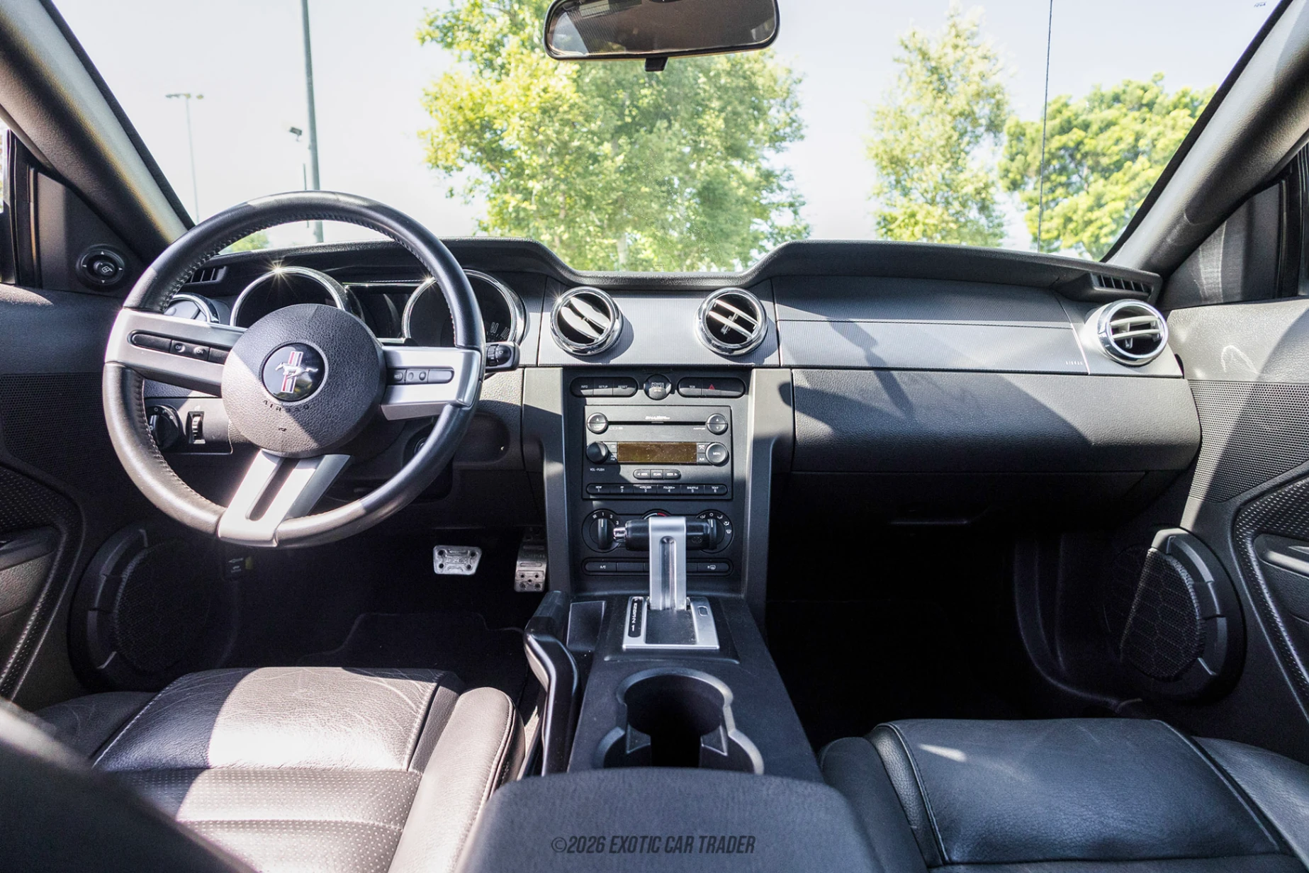 Ford Mustang Ford Mustang - Interior