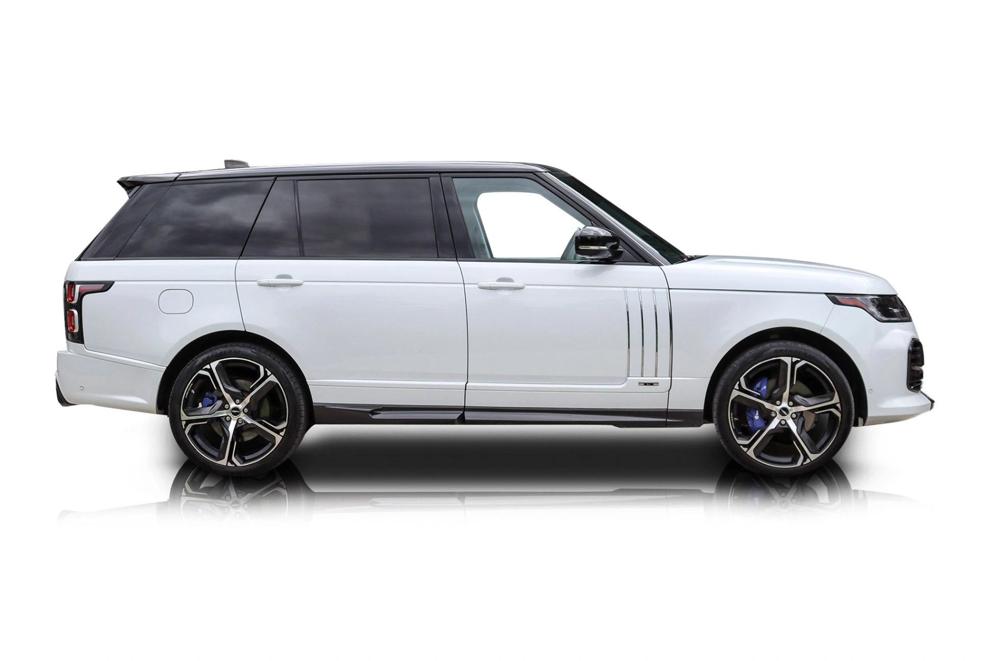 2019 Land Rover Range Rover - Passenger side