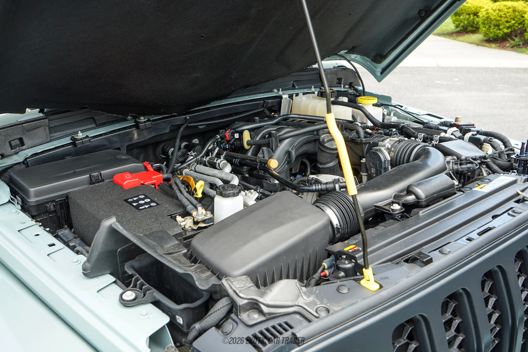2023 Jeep Gladiator - Engine Photo