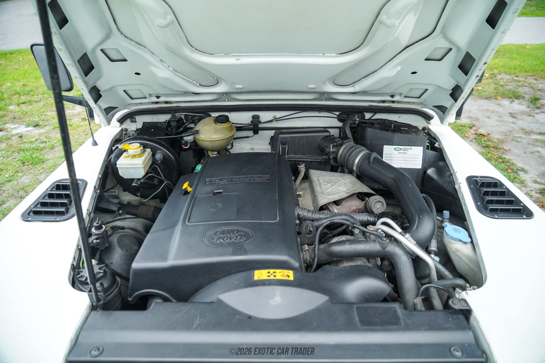 1999 Land Rover Defender 90 - Engine Photo