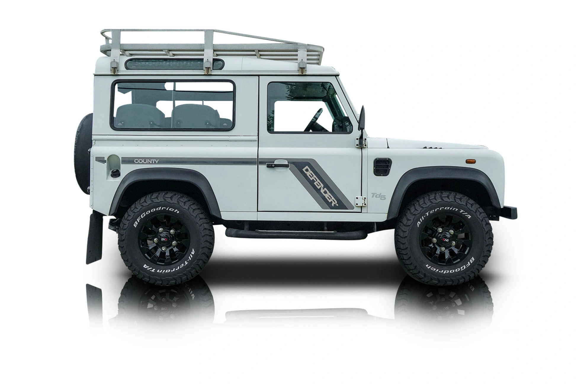 1999 Land Rover Defender 90 - Passenger side