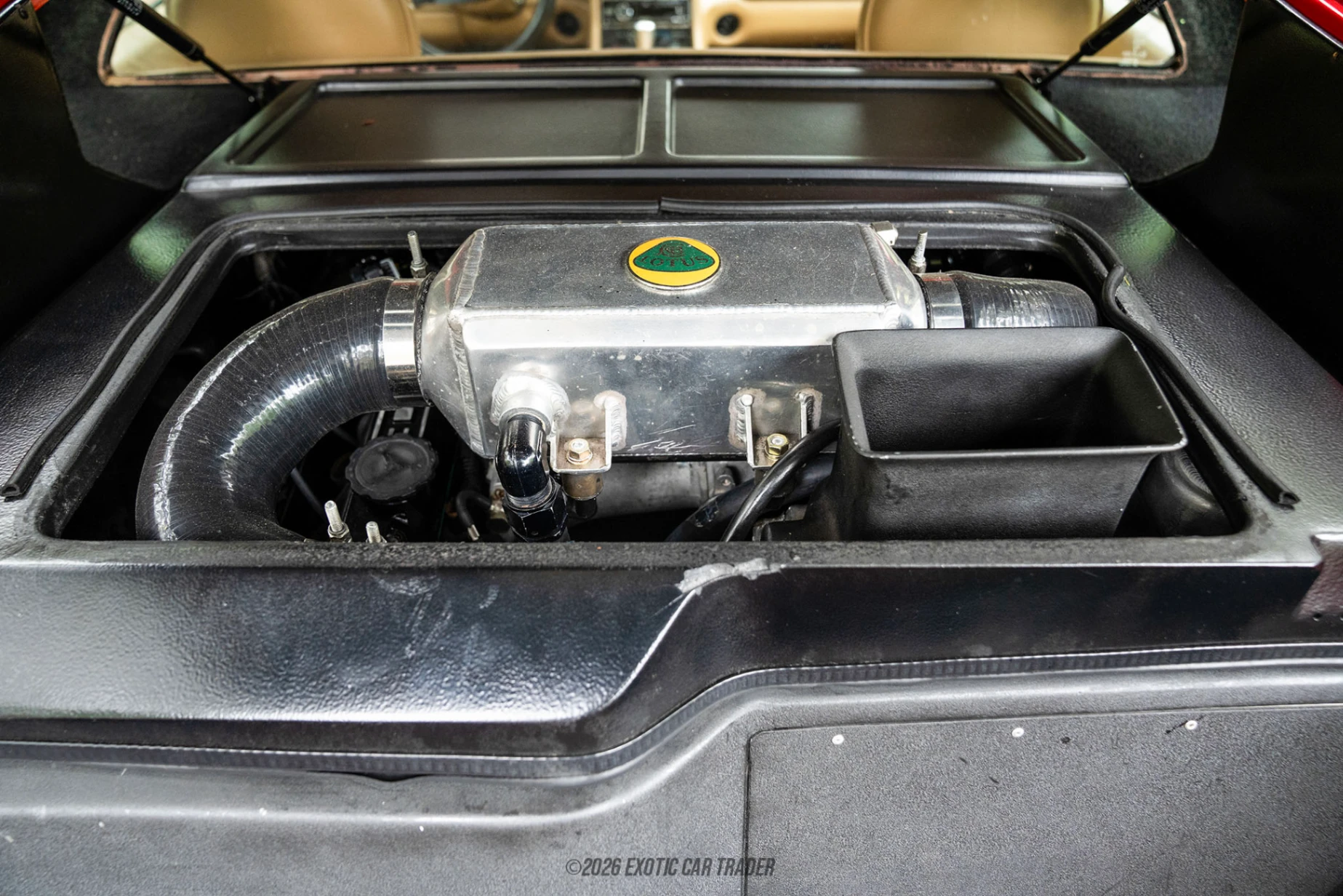 1986 Lotus Esprit - Engine Photo