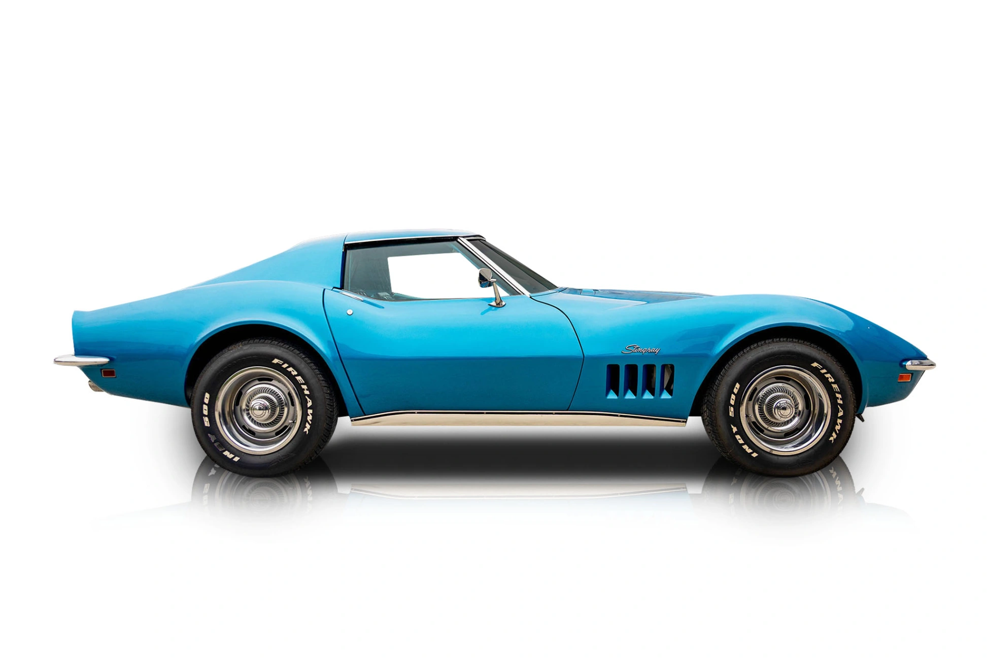 An incredible side shot photo of a Chevrolet Corvette that you should buy.