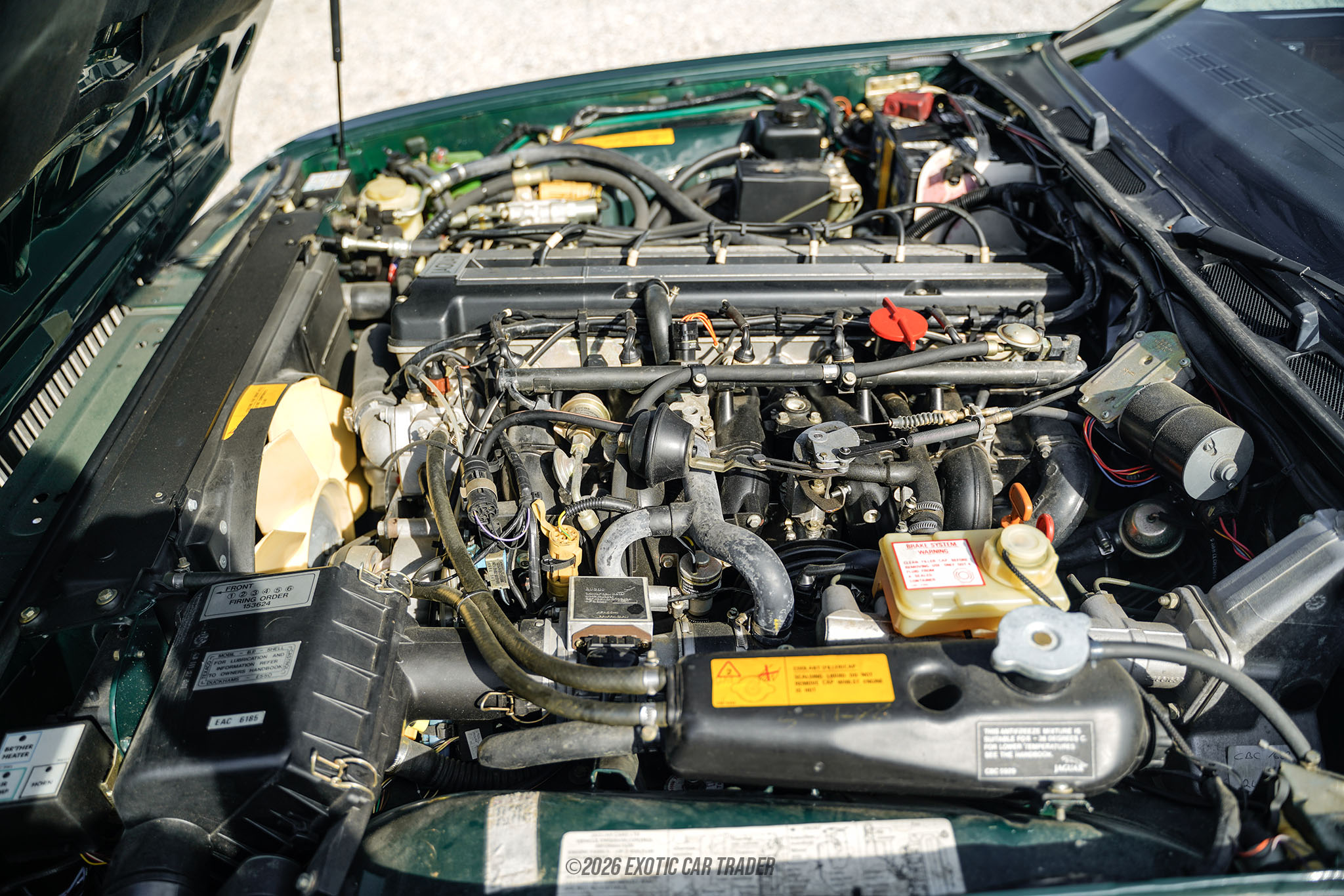 1988 Jaguar XJ6 - Engine Photo