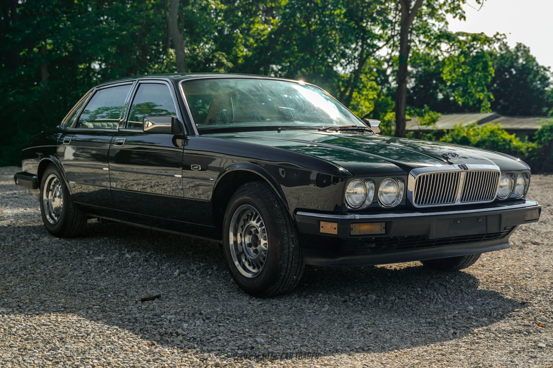 1988 Jaguar XJ6 - Overview Photo