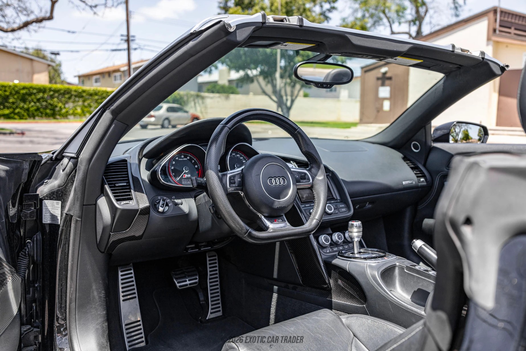 2014 Audi R8 - Interior Photo