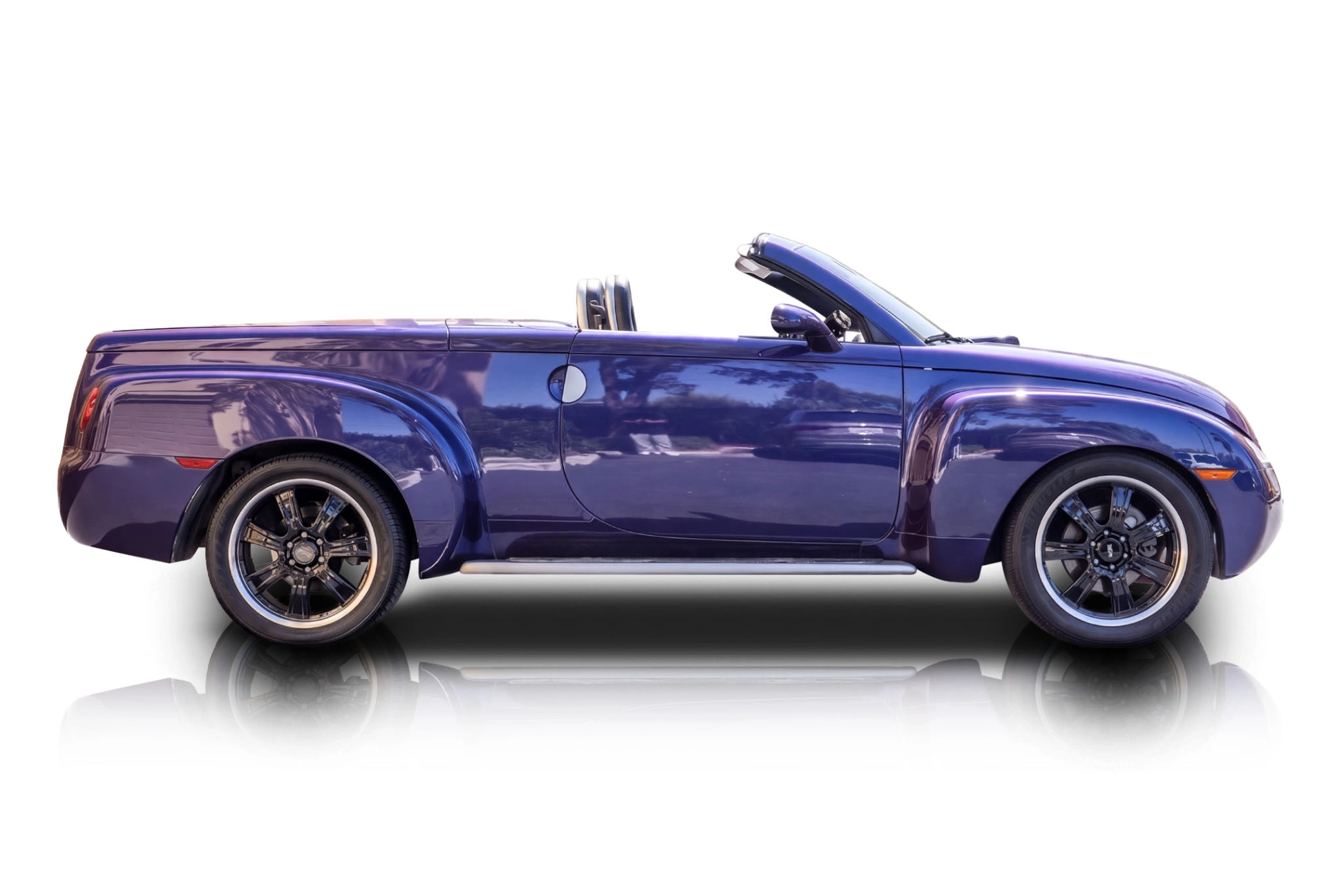Passenger side photo of 2004 Chevrolet SSR