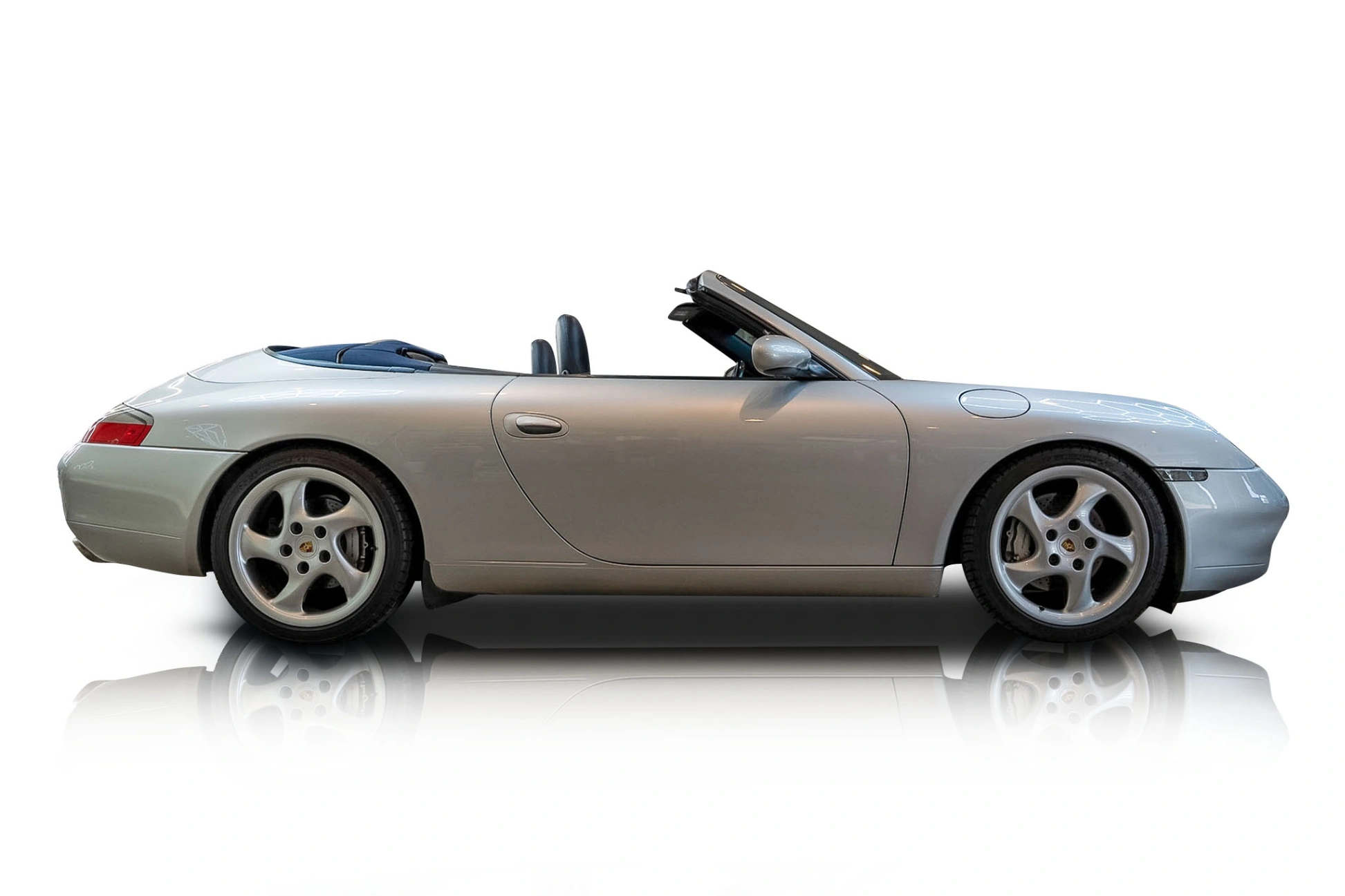 Passenger side photo of 2000 Porsche 911