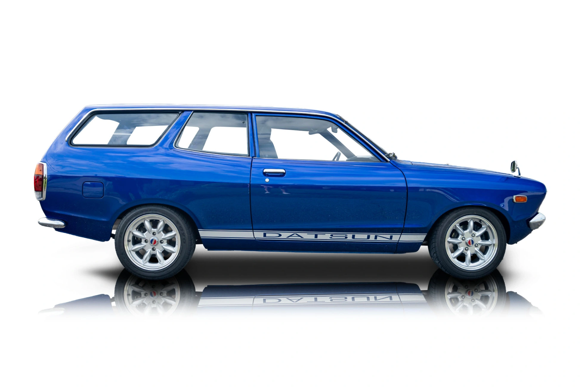 Passenger side photo of 1978 Datsun 120Y