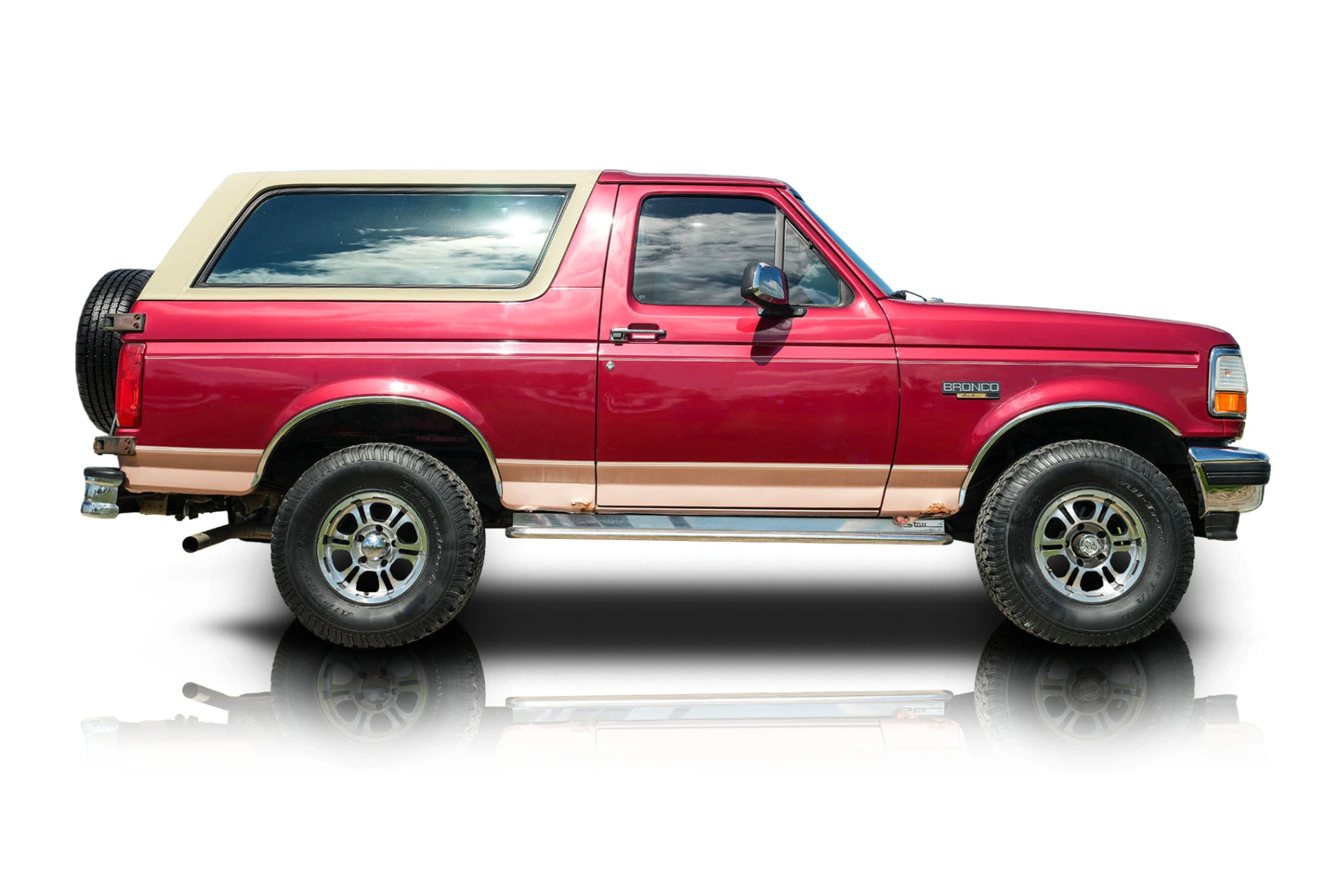 Passenger side photo of 1994 Ford Bronco