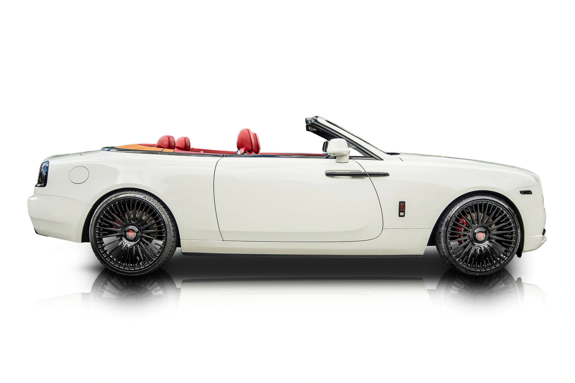 Passenger side photo of 2016 Rolls-Royce Dawn