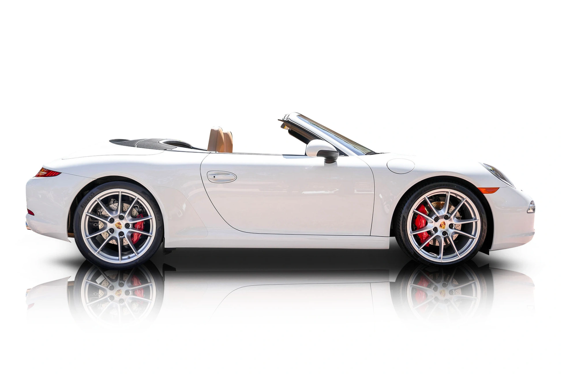 Passenger side photo of 2015 Porsche 911