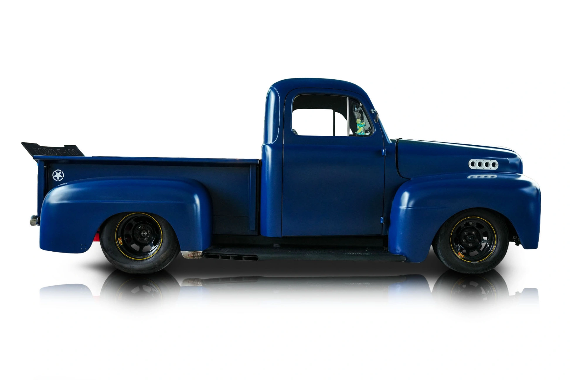 Passenger side photo of 1952 Ford F-100