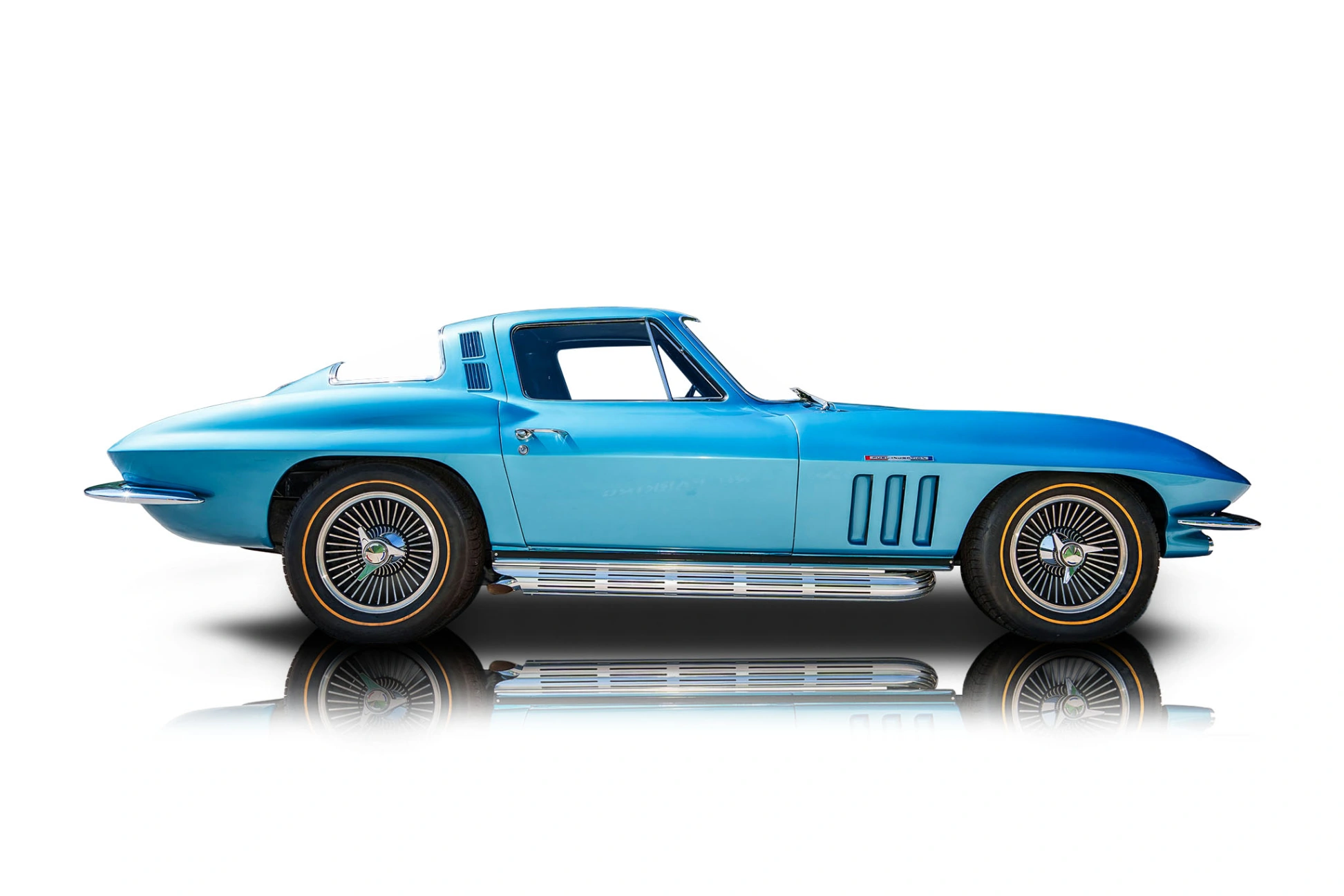 Passenger side photo of 1965 Chevrolet Corvette